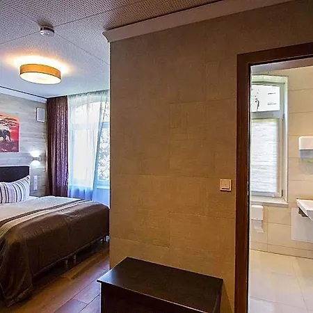 Garni Forum Hotel 3*
